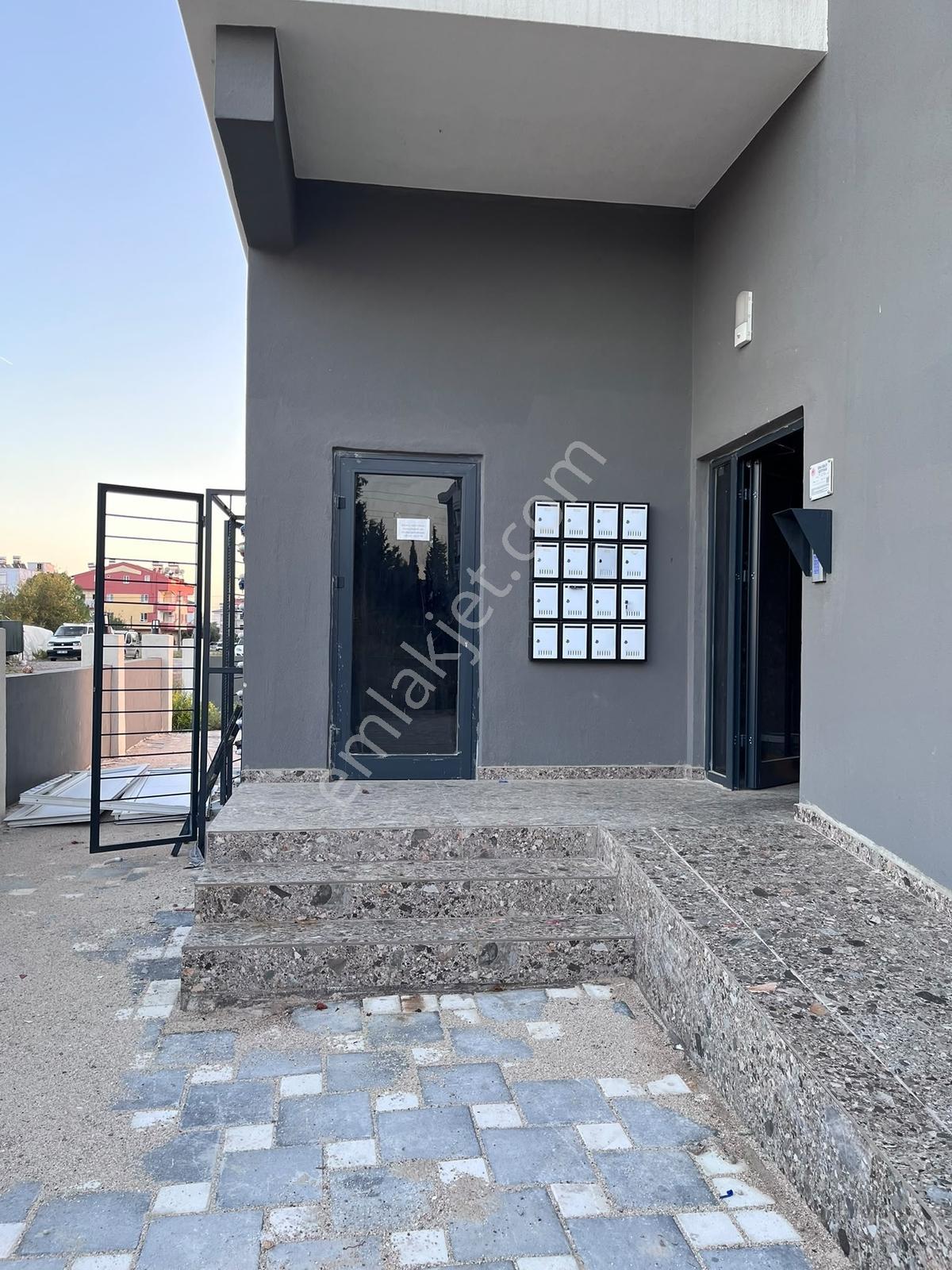 Döşemealtı Kırkgöz Yeniköyde Satılık Daire — fotoğraf 5
