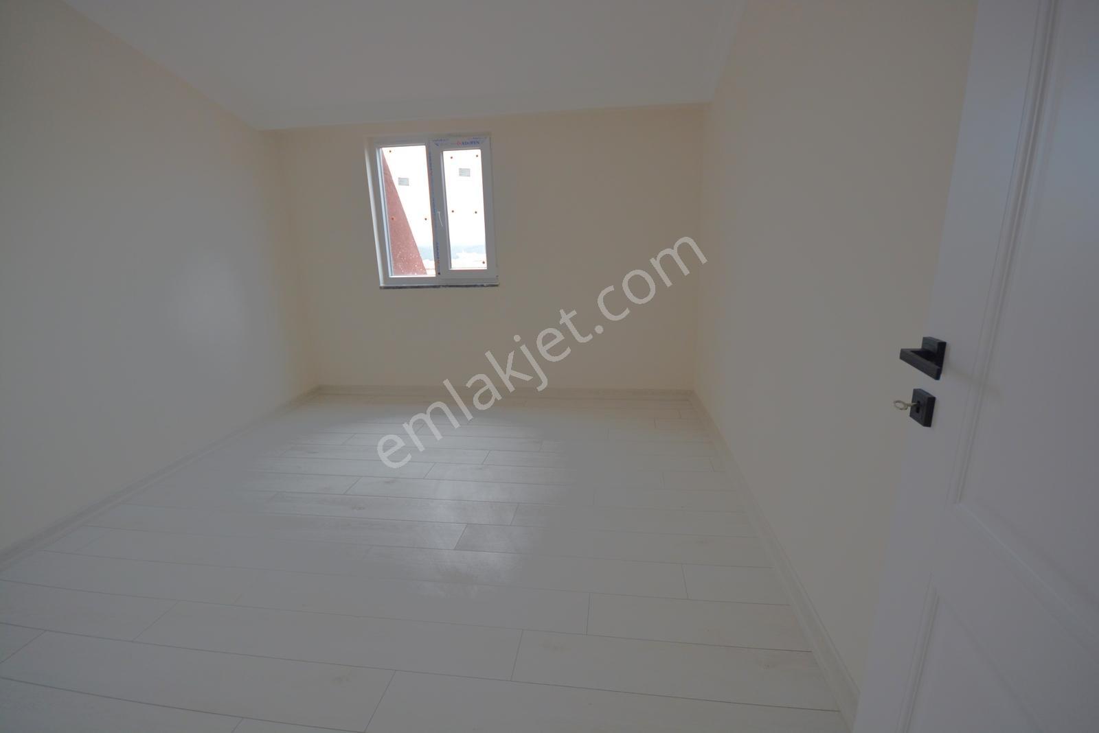 Özel Dekorlu Yeni Satılık Muhteşem Ve Lüks 3+1 Dubleks Daire!! — fotoğraf 28