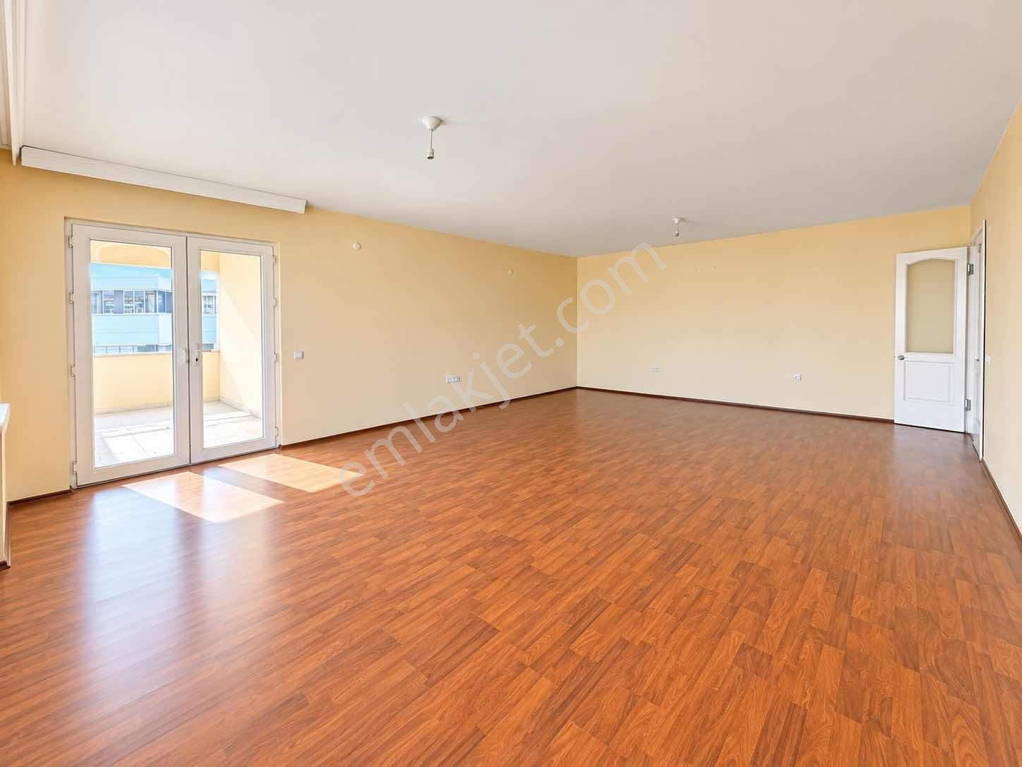 Parlamenterler Sitesi Peyzaj Cephe Büyük Tip Kare 196m2 Net — fotoğraf 3