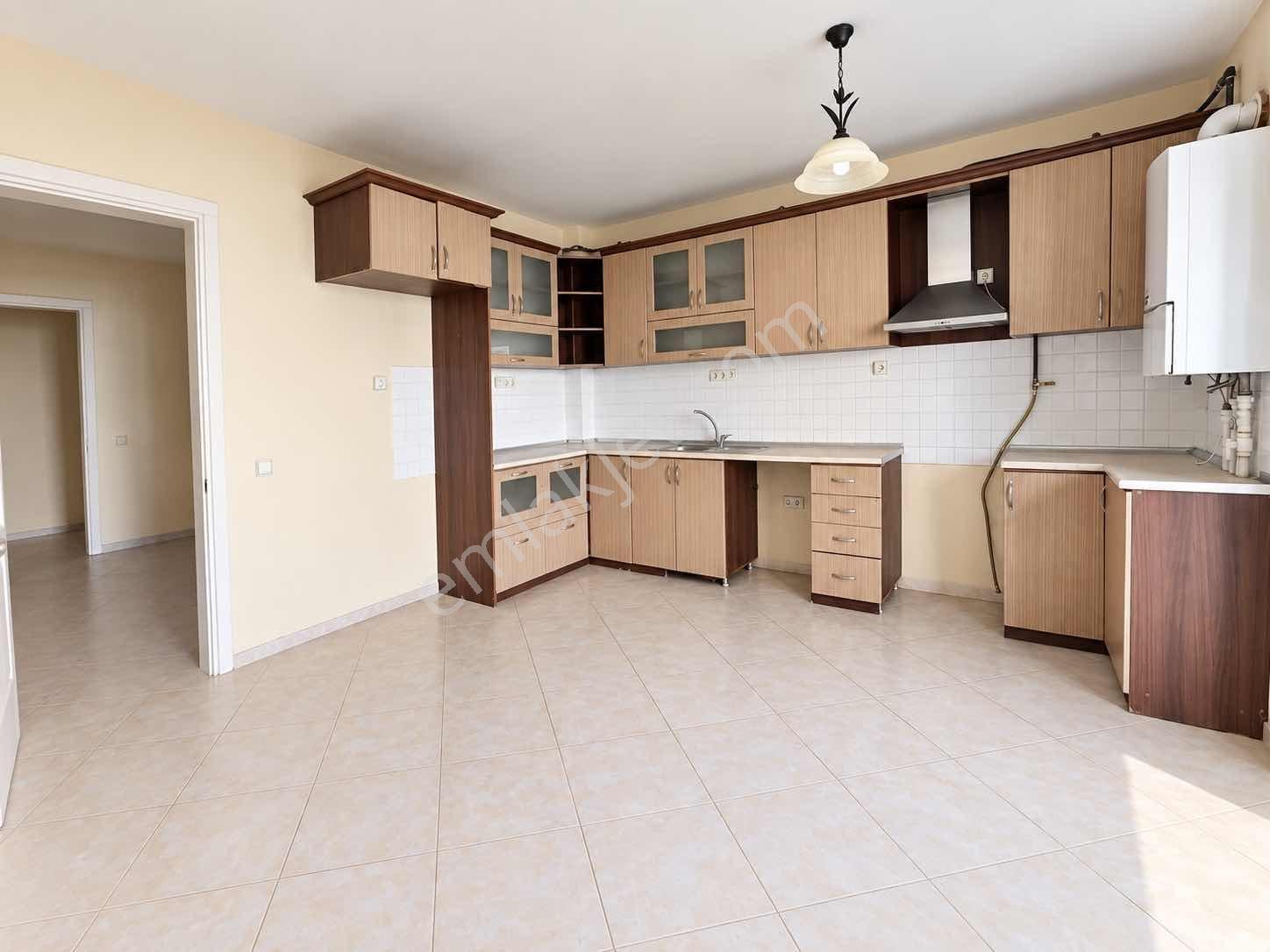 Parlamenterler Sitesi Peyzaj Cephe Büyük Tip Kare 196m2 Net — fotoğraf 5