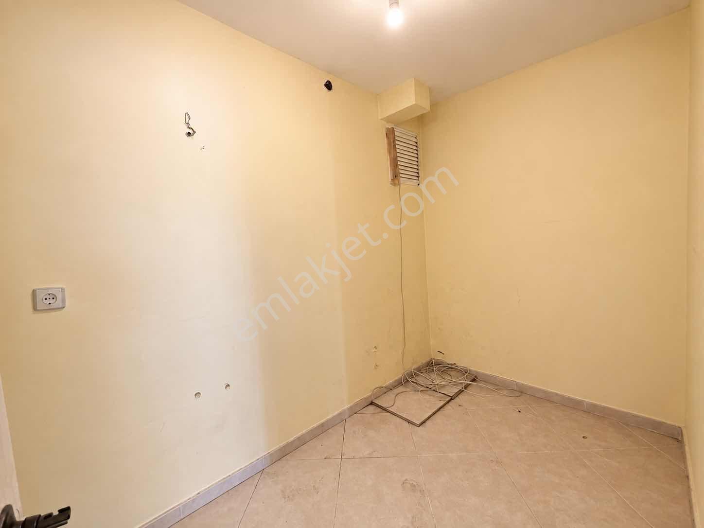 Parlamenterler Sitesi Peyzaj Cephe Büyük Tip Kare 196m2 Net — fotoğraf 11