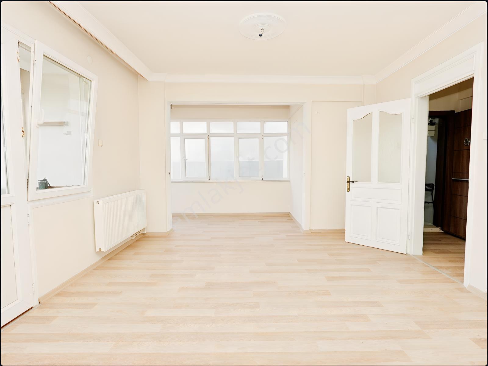 Urla Zeytinalanı Satılık Komple Bina (işyeri + Dublex Daire) — fotoğraf 21