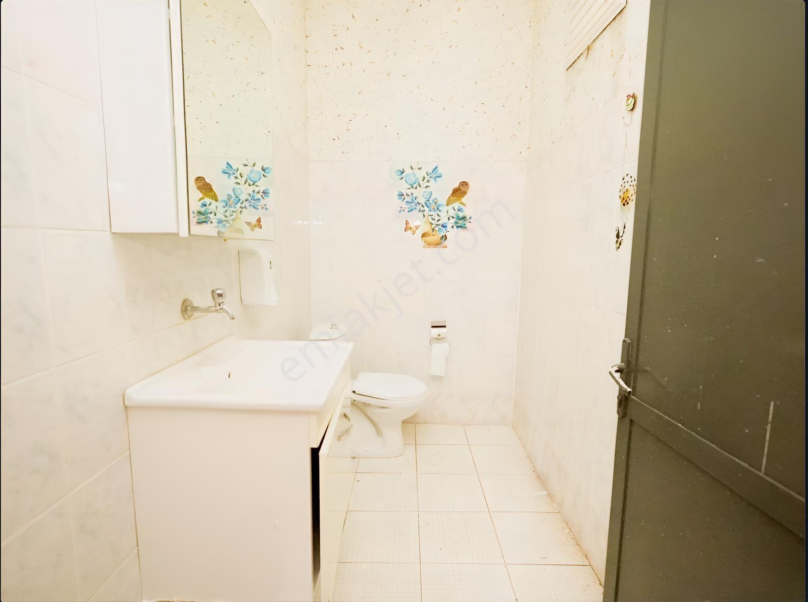 Urla Zeytinalanı Satılık Komple Bina (işyeri + Dublex Daire) — fotoğraf 24