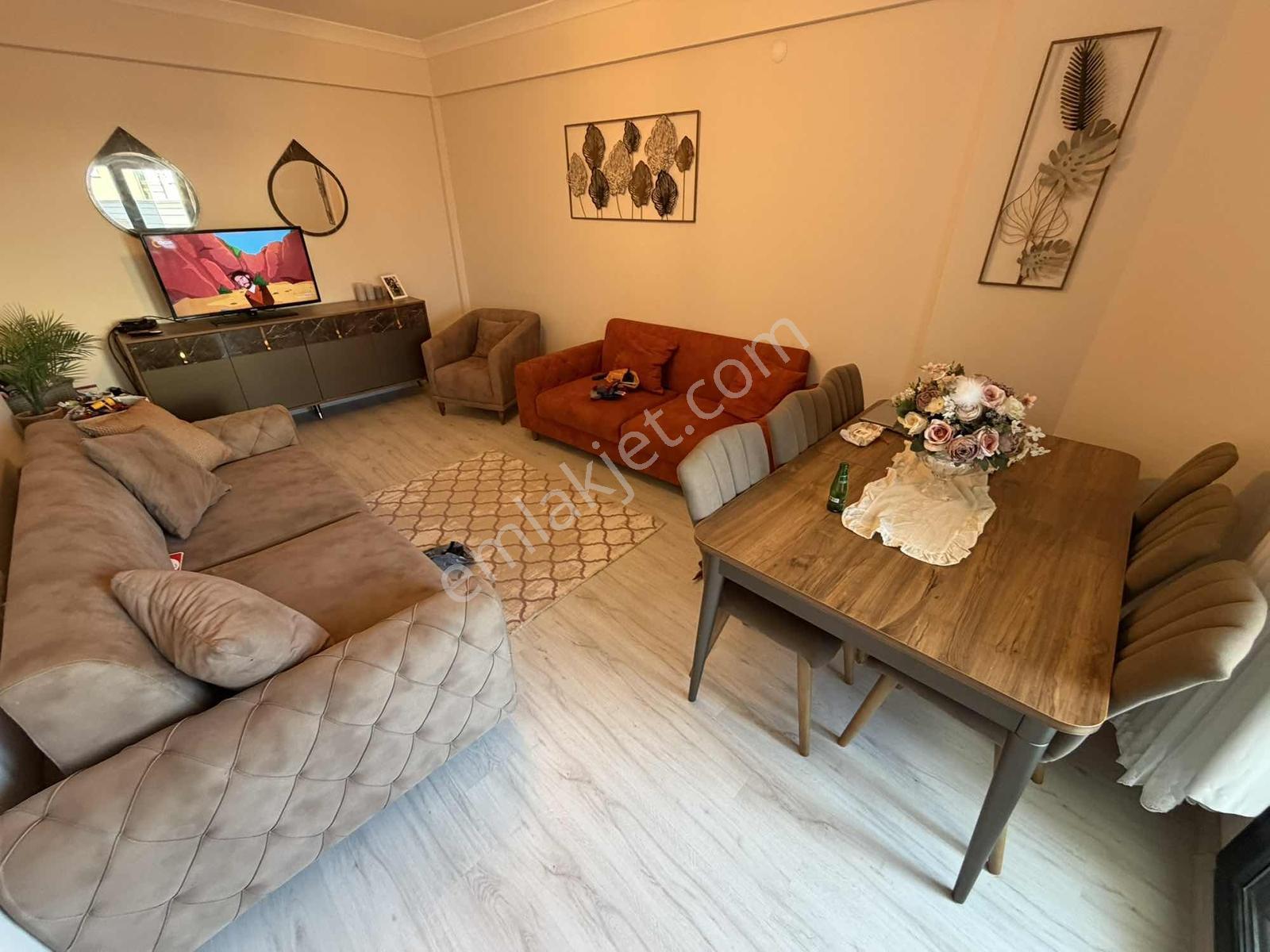 Çarşının Kıymetli Yerinde 3+1 Dublex Daire — fotoğraf 6