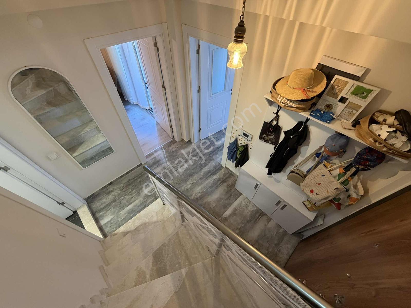 Çarşının Kıymetli Yerinde 3+1 Dublex Daire — fotoğraf 11