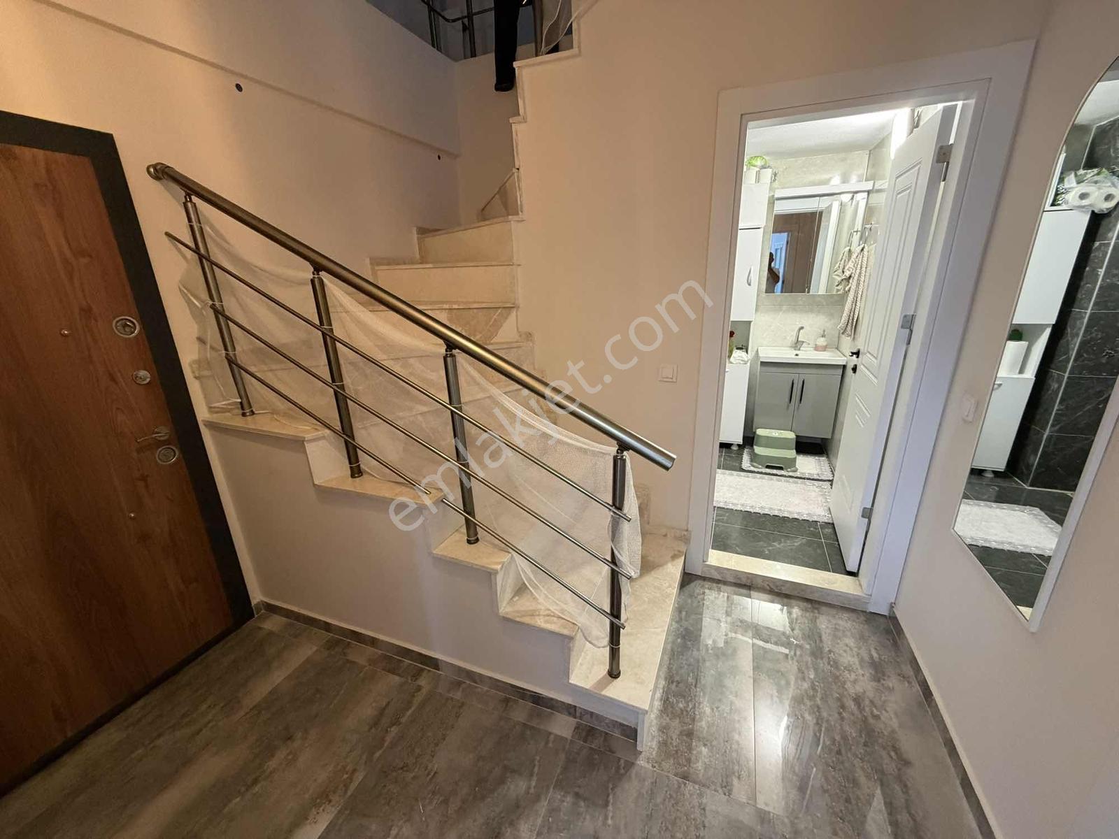 Çarşının Kıymetli Yerinde 3+1 Dublex Daire — fotoğraf 21