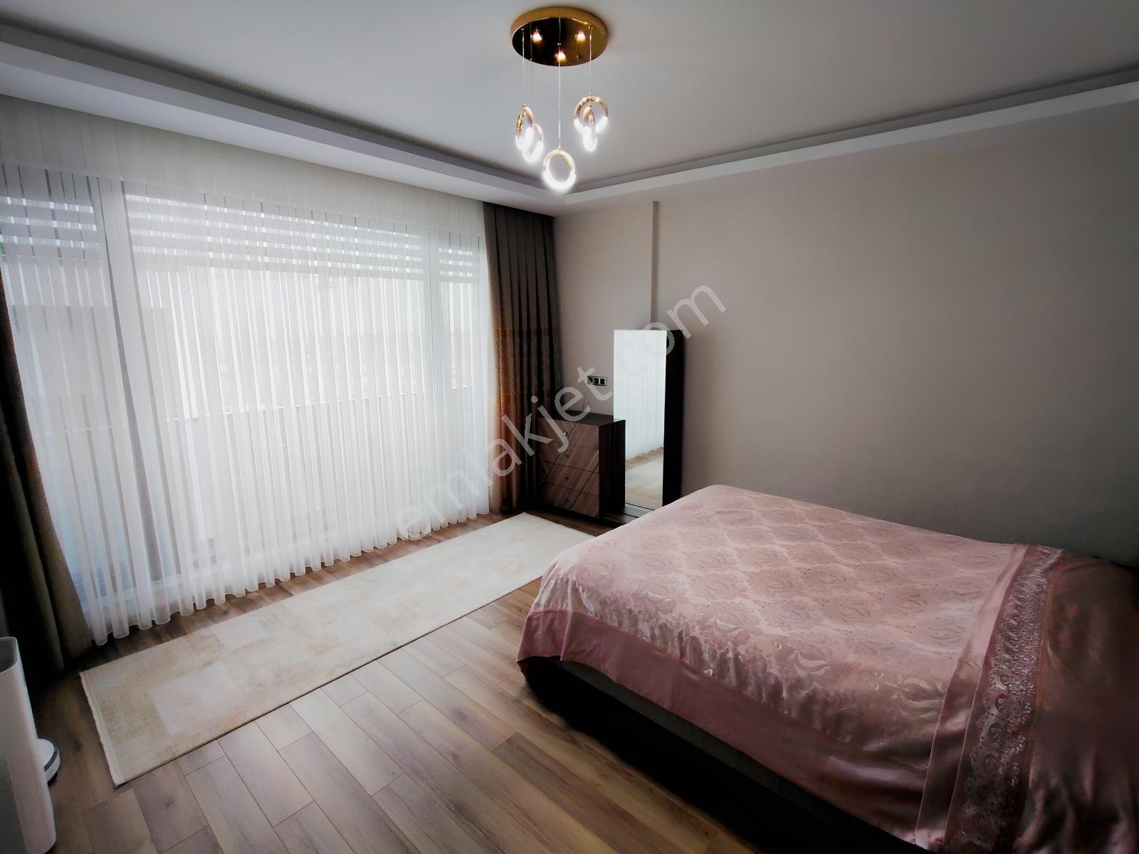 Karacakaya Armoni Parkta Satılık 5+2 Süper Lüks Köşe Villa — fotoğraf 19