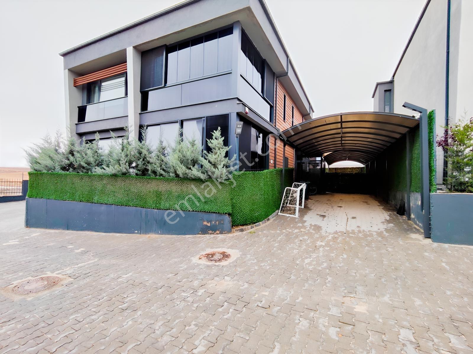 Karacakaya Armoni Parkta Satılık 5+2 Süper Lüks Köşe Villa — fotoğraf 29