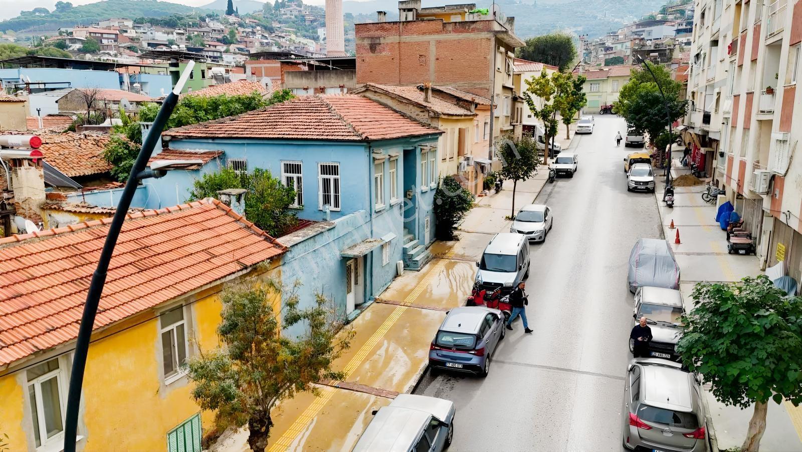 Yönter Emlaktan Cadde Üzeri Satılık Müstakil Ev — fotoğraf 3