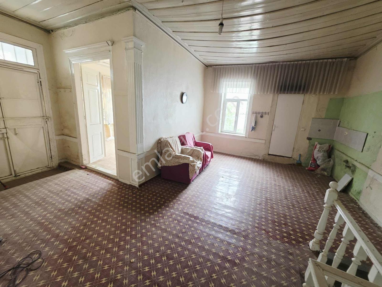 Yönter Emlaktan Cadde Üzeri Satılık Müstakil Ev — fotoğraf 14