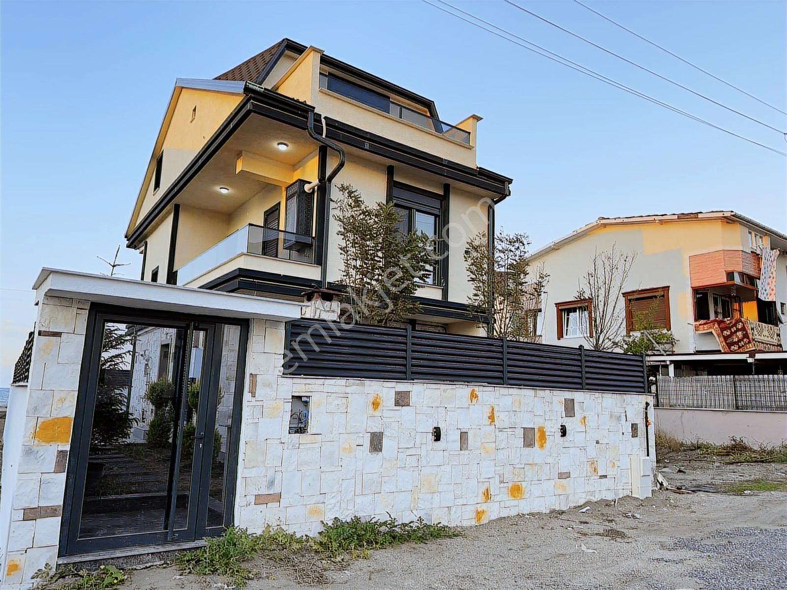 Kocaali De Müstakil Havuzlu Geniş Bahçeli 4+1 Villa Takas Olur — fotoğraf 3