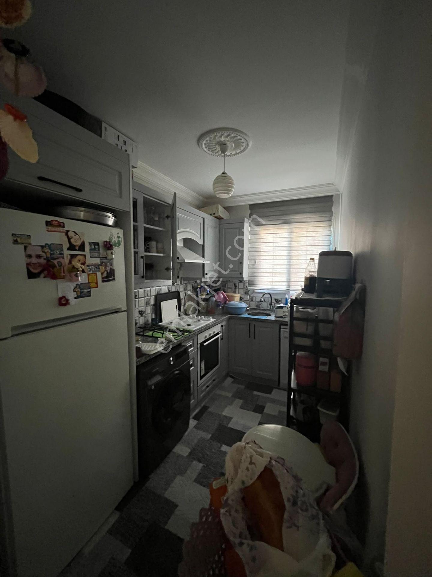 Yeşiltepe Mh 2+1 K.mutfak Satılık — fotoğraf 2