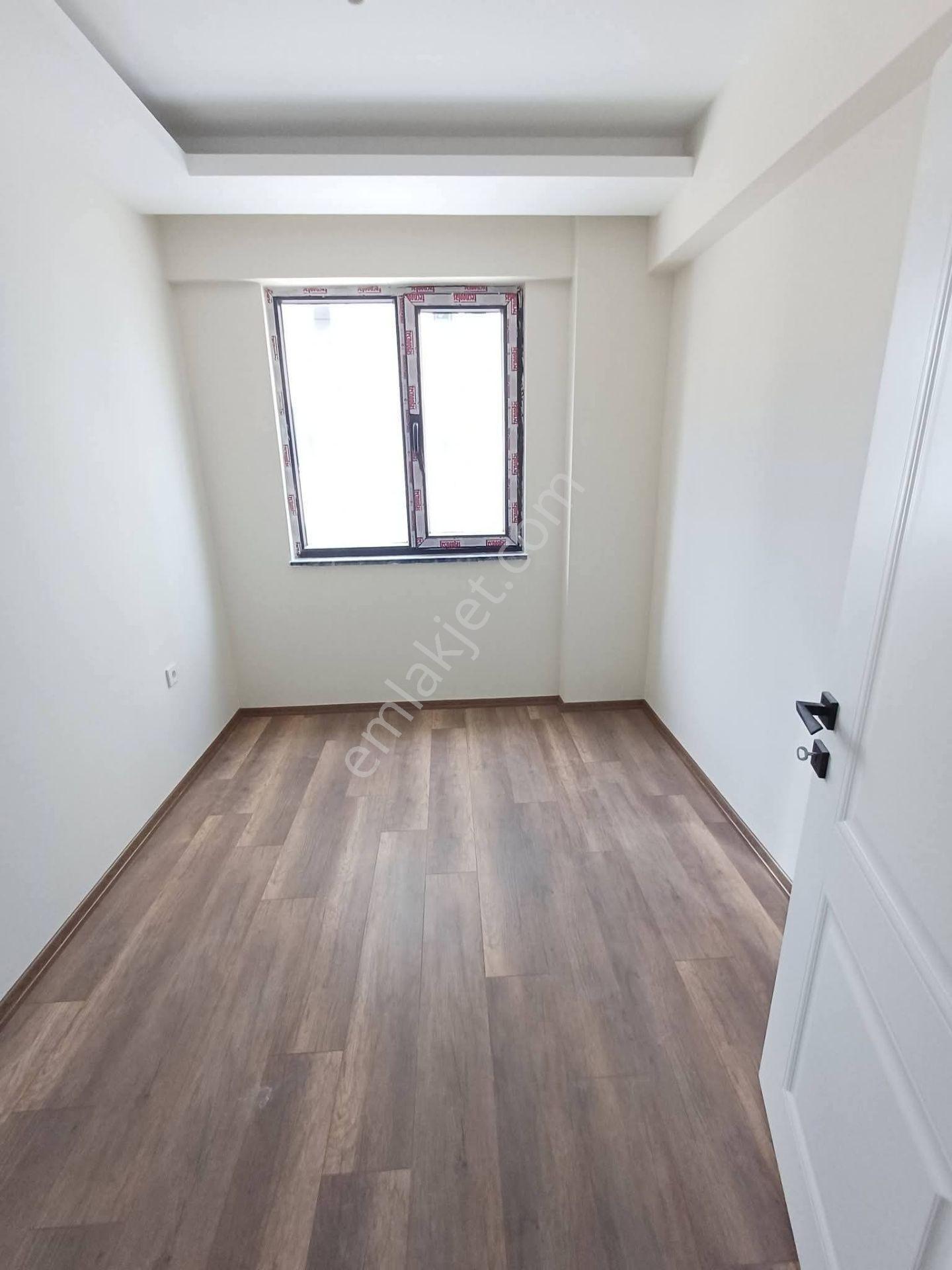Samsun İlkadım Kışla Mahallesi'nde Ebeveyn Banyolu 1.kat 3+1 Satılık Sıfır Daire — fotoğraf 2