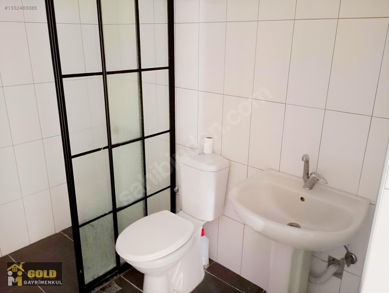 Gold'dan_karslılar _ Temiz Bahçeli Ferah 3+1 Kiralık Müstakil — fotoğraf 11