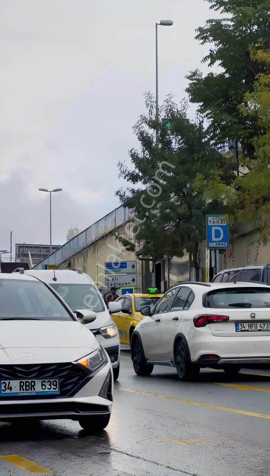 Acil+tamamına Kredi+oturm Yada 45.000kira Getirck+eminev Uyg — fotoğraf 4