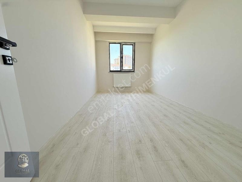Tedkoleji Mevki Havuzlu Güvenlikli Lüx Site İçi 2+1 Sıfır Arakat — fotoğraf 6
