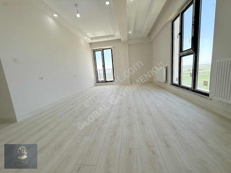 Tedkoleji Mevki Havuzlu Güvenlikli Lüx Site İçi 2+1 Sıfır Arakat — fotoğraf 10
