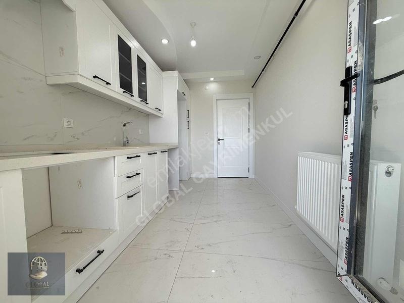 Tedkoleji Mevki Havuzlu Güvenlikli Lüx Site İçi 2+1 Sıfır Arakat — fotoğraf 11