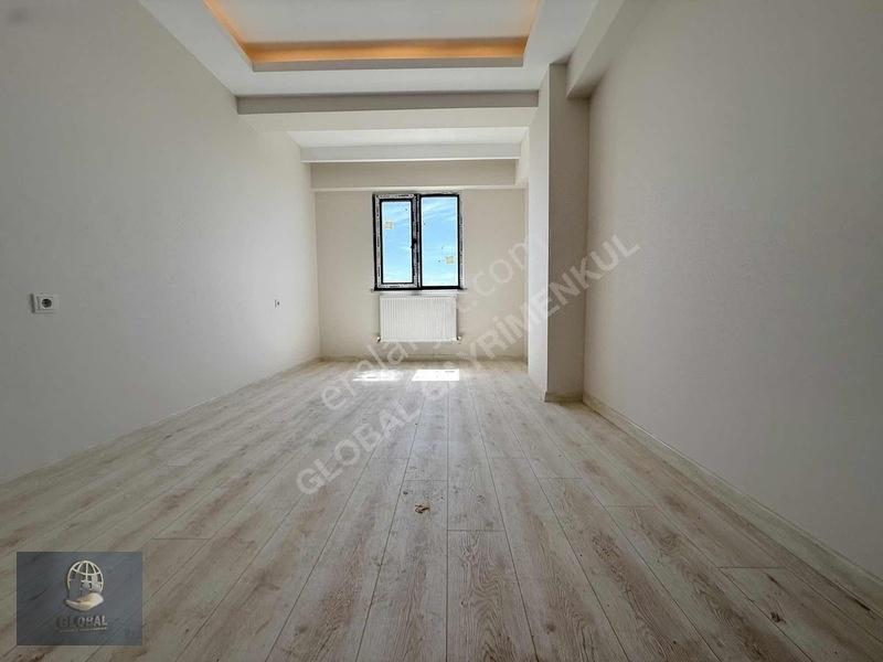 Tedkoleji Mevki Havuzlu Güvenlikli Lüx Site İçi 2+1 Sıfır Arakat — fotoğraf 18