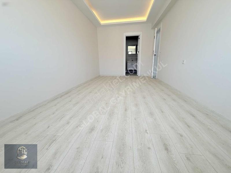 Tedkoleji Mevki Havuzlu Güvenlikli Lüx Site İçi 2+1 Sıfır Arakat — fotoğraf 27