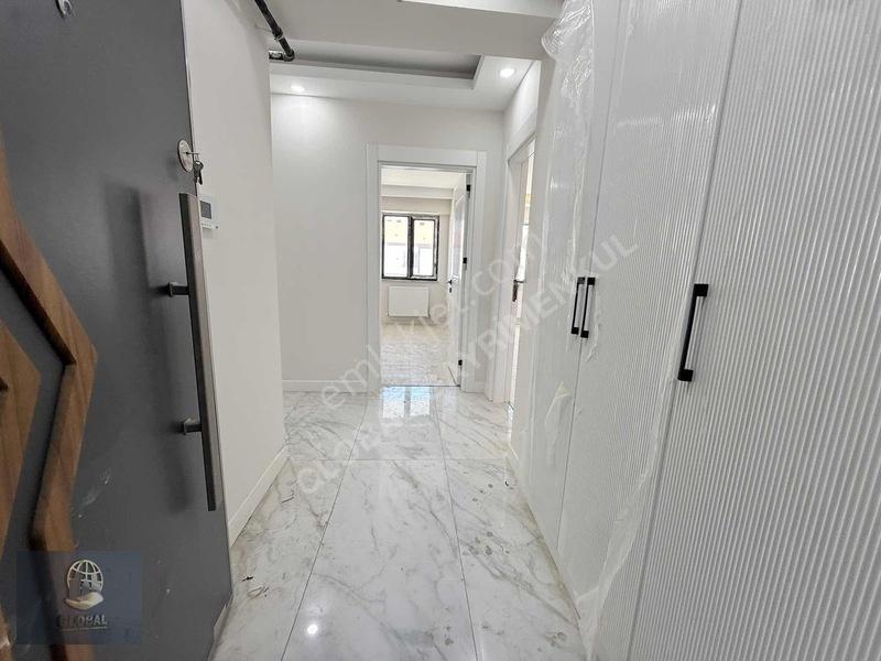 Tedkoleji Mevki Havuzlu Güvenlikli Lüx Site İçi 2+1 Sıfır Arakat — fotoğraf 30