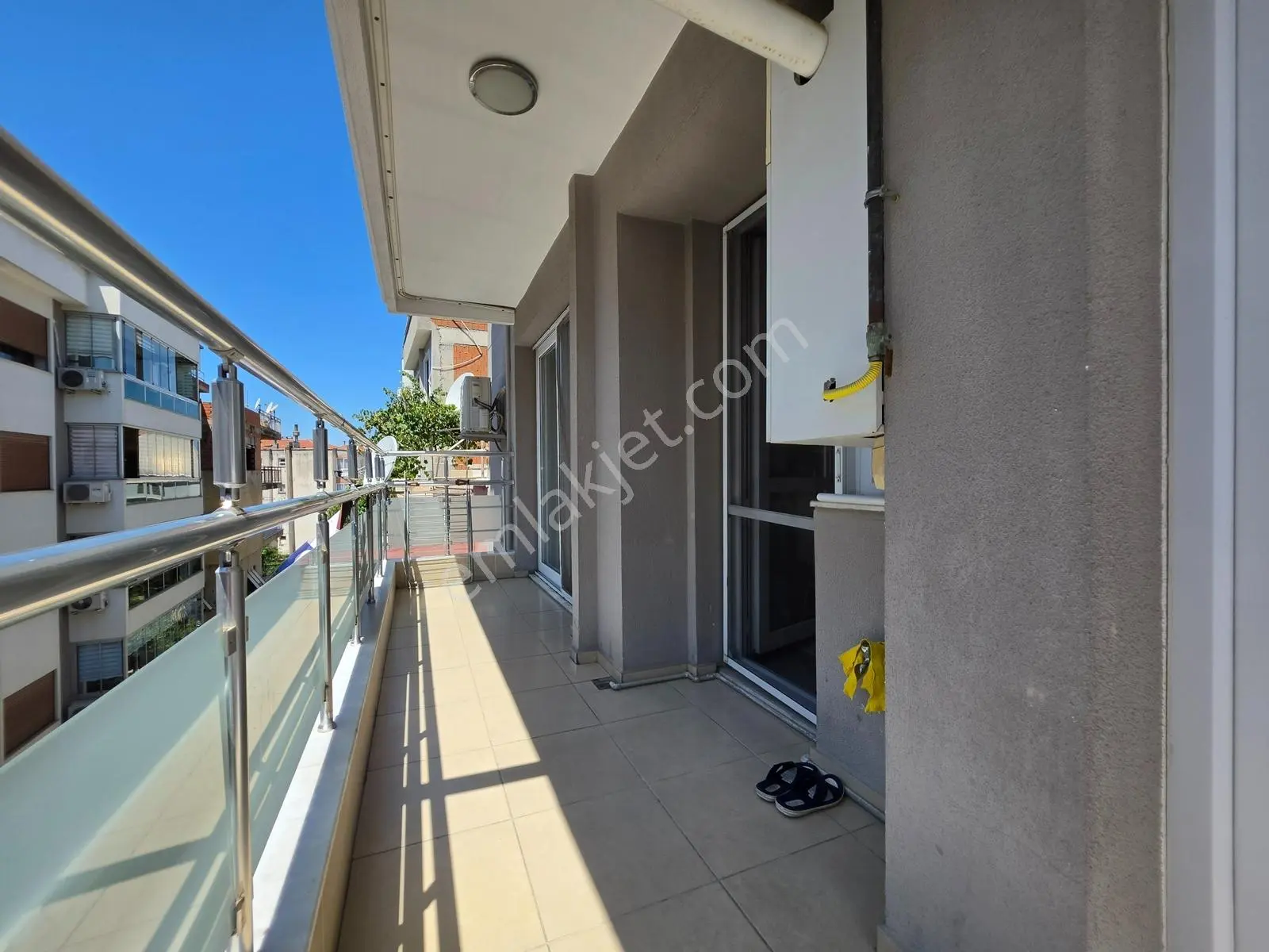 Muga'dan Nergiz İzban Ve Girne Cd.yakını,ebv.banyolu Satılık 3+1 — fotoğraf 5