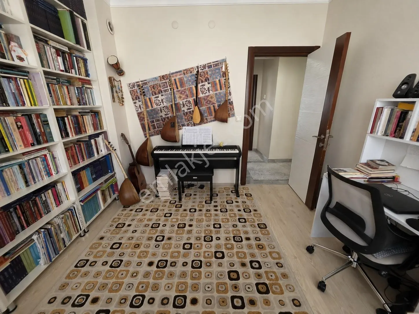 Muga'dan Nergiz İzban Ve Girne Cd.yakını,ebv.banyolu Satılık 3+1 — fotoğraf 23