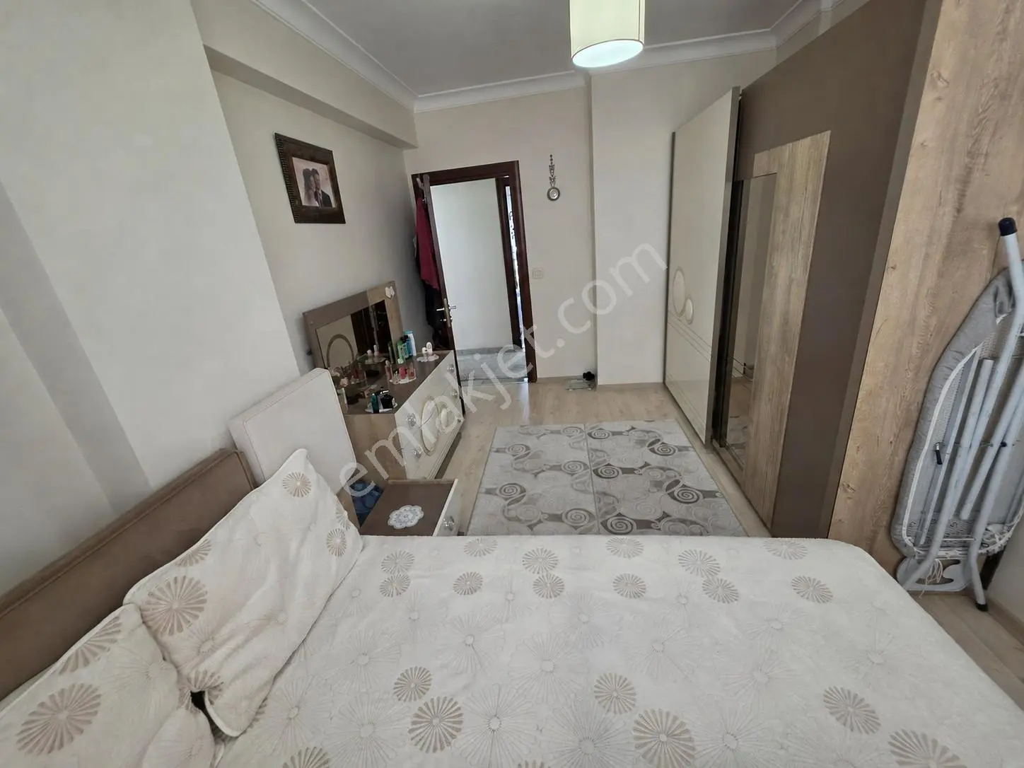 Muga'dan Nergiz İzban Ve Girne Cd.yakını,ebv.banyolu Satılık 3+1 — fotoğraf 33