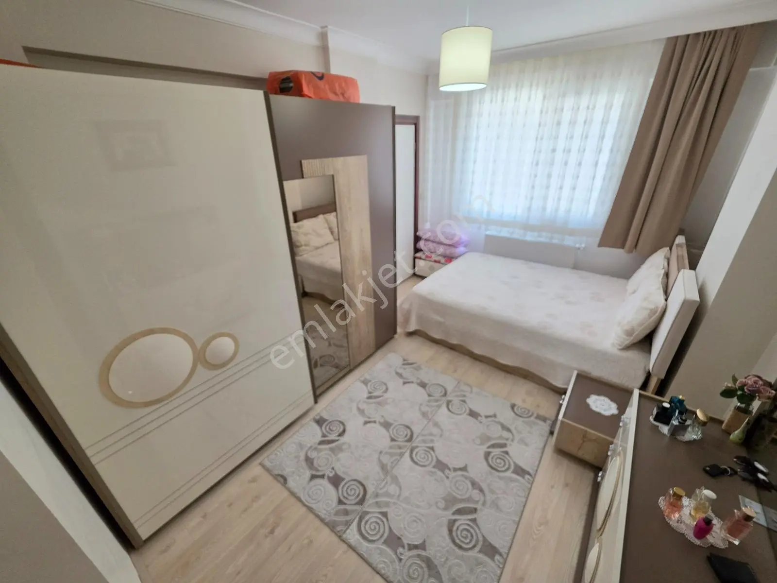 Muga'dan Nergiz İzban Ve Girne Cd.yakını,ebv.banyolu Satılık 3+1 — fotoğraf 34