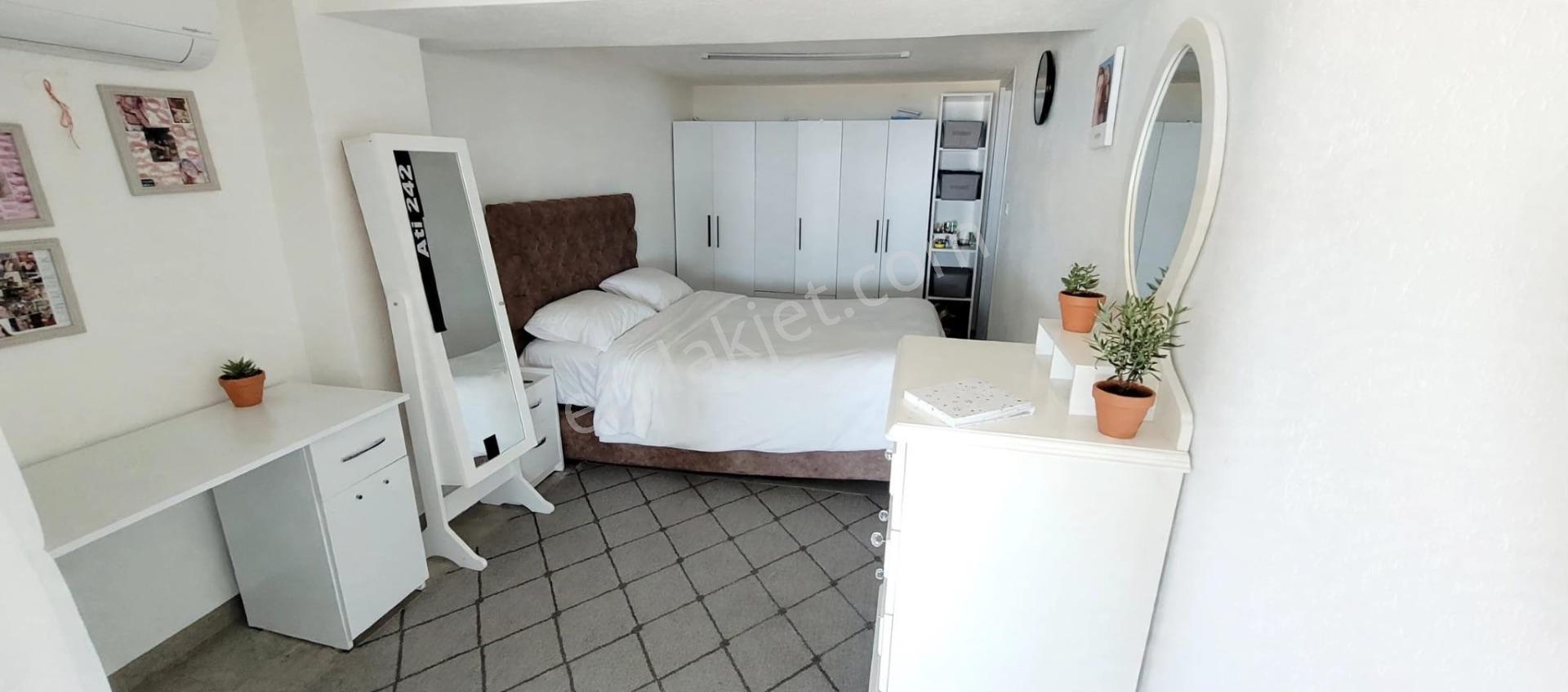 Çeşme’de Panoramik Deniz Manzaralı, Infınıty Havuzlu Lüks 6\+2 Müstakil Villa — fotoğraf 8