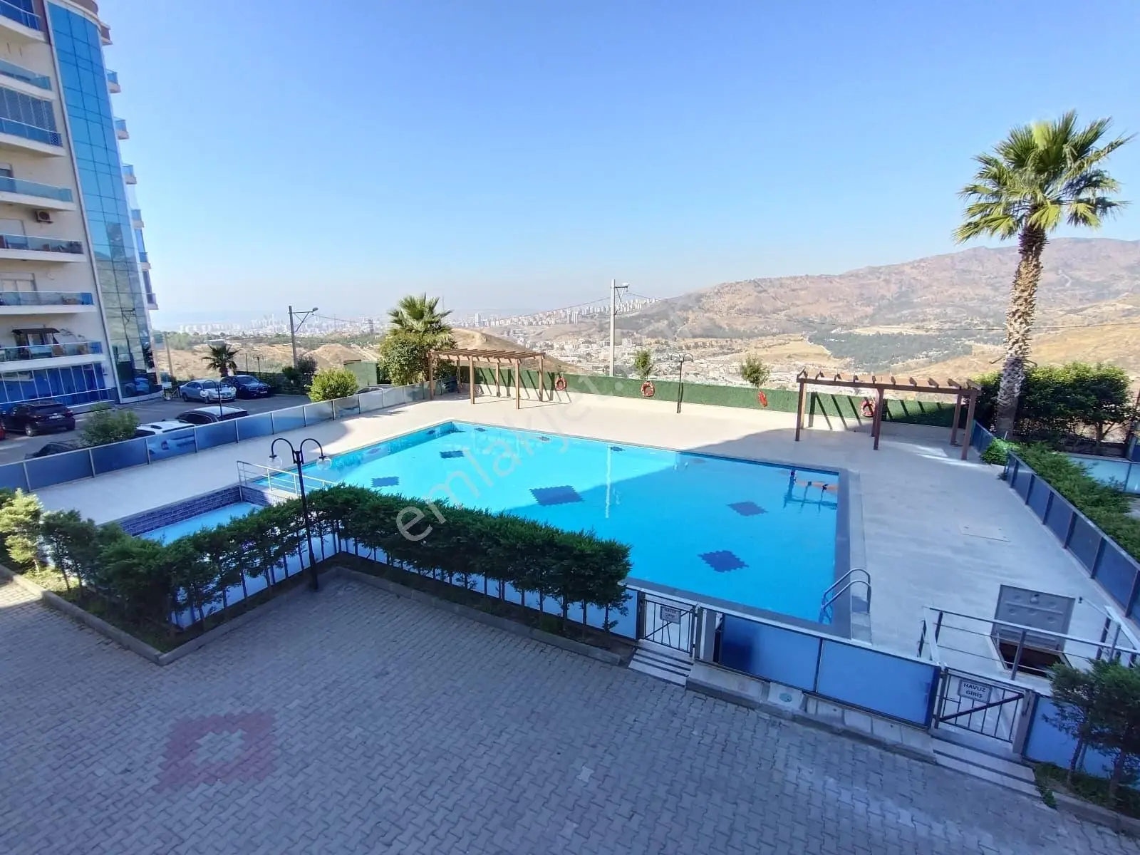 Muga'dan Karabağ Konaklarında,havuz Manzaralı Satılık 2+1 Daire — fotoğraf 5