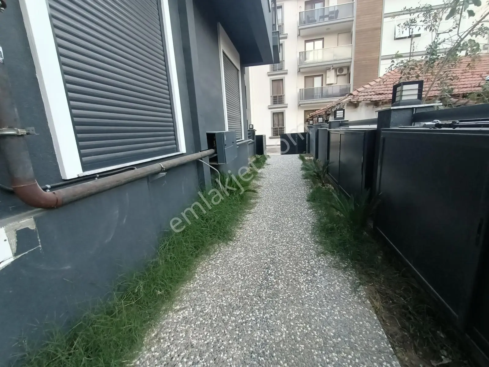 Muga'dan Seyrek Merkezde Full Eşyalı,balkonlu Satılık 1+1 Daire — fotoğraf 29