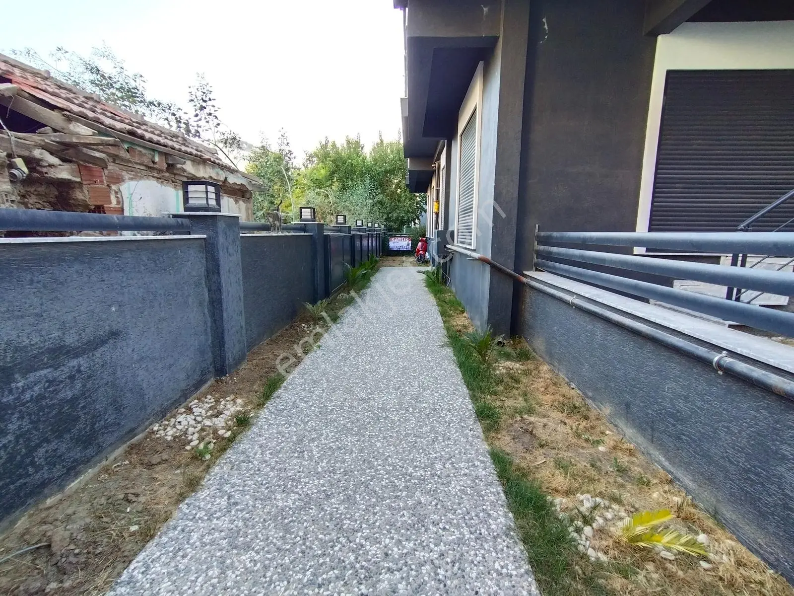 Muga'dan Seyrek Merkezde Full Eşyalı,balkonlu Satılık 1+1 Daire — fotoğraf 30
