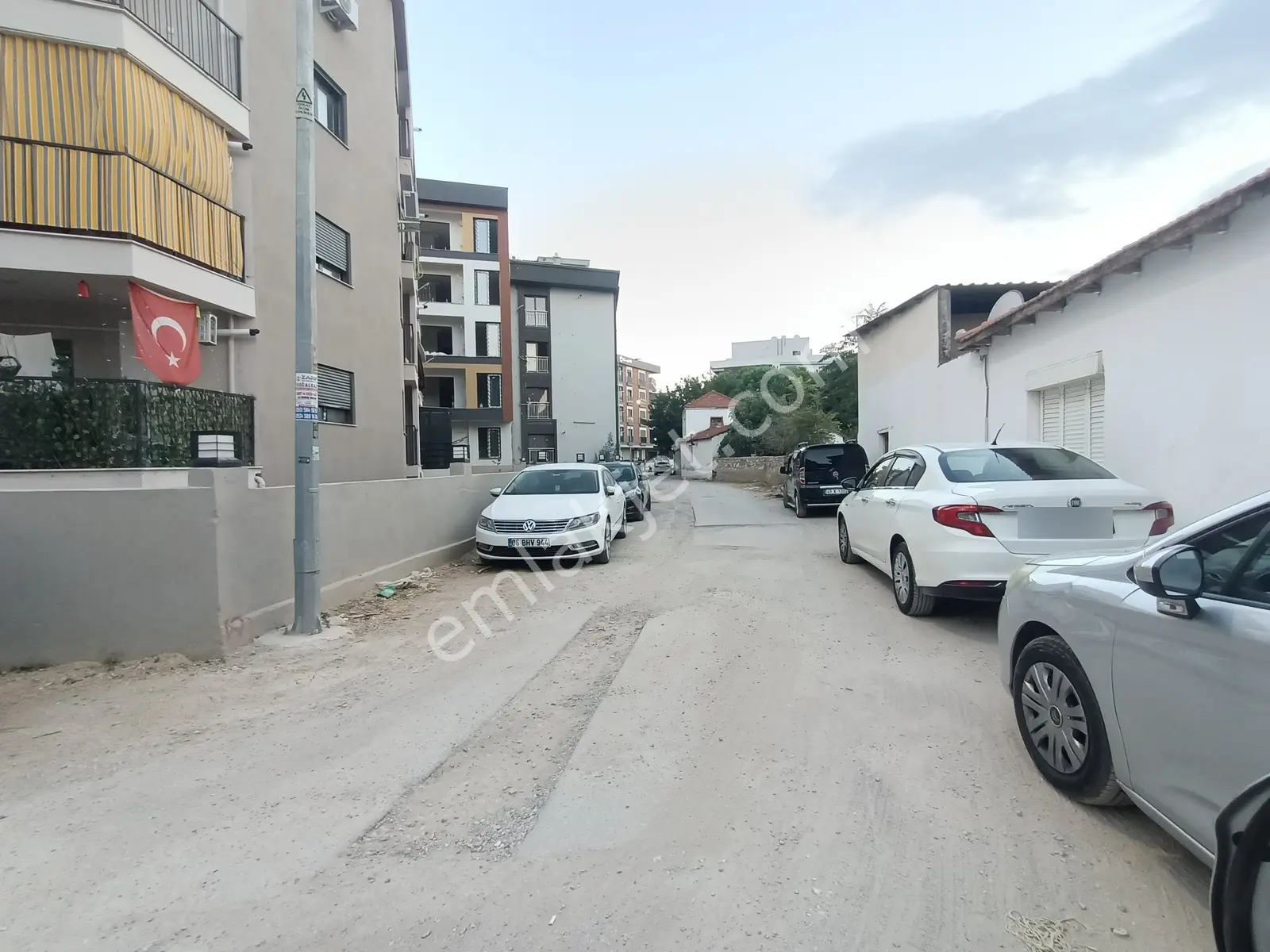 Muga'dan Seyrek Merkezde Full Eşyalı,balkonlu Satılık 1+1 Daire — fotoğraf 33