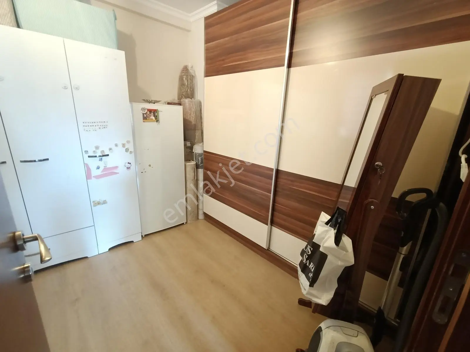Muga'dan İzban Ve Cihat Kora Lisesi Yakını Satılık 3+1 Daire — fotoğraf 24