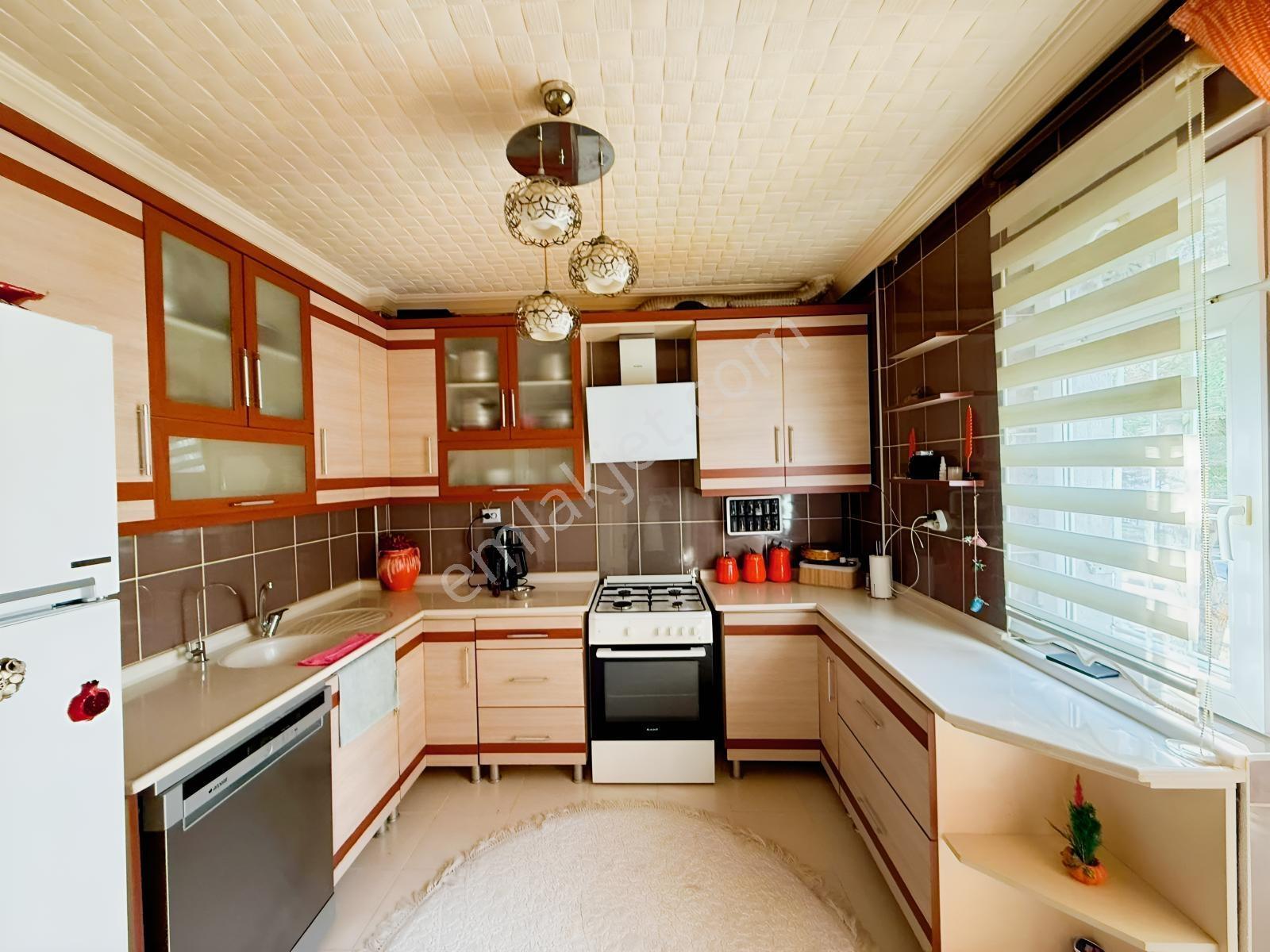 Kentkoop Mahallesinde Mantolamalı Satılık 3+1 Daire — fotoğraf 12