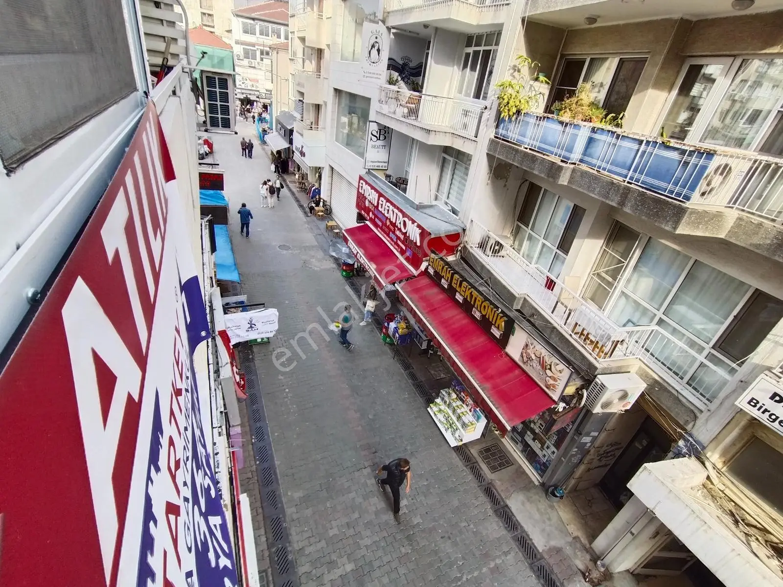 Muga'dan Karşıyaka Karakol Sk,asansörlü,teraslı,arakat 3+1 Daire — fotoğraf 7