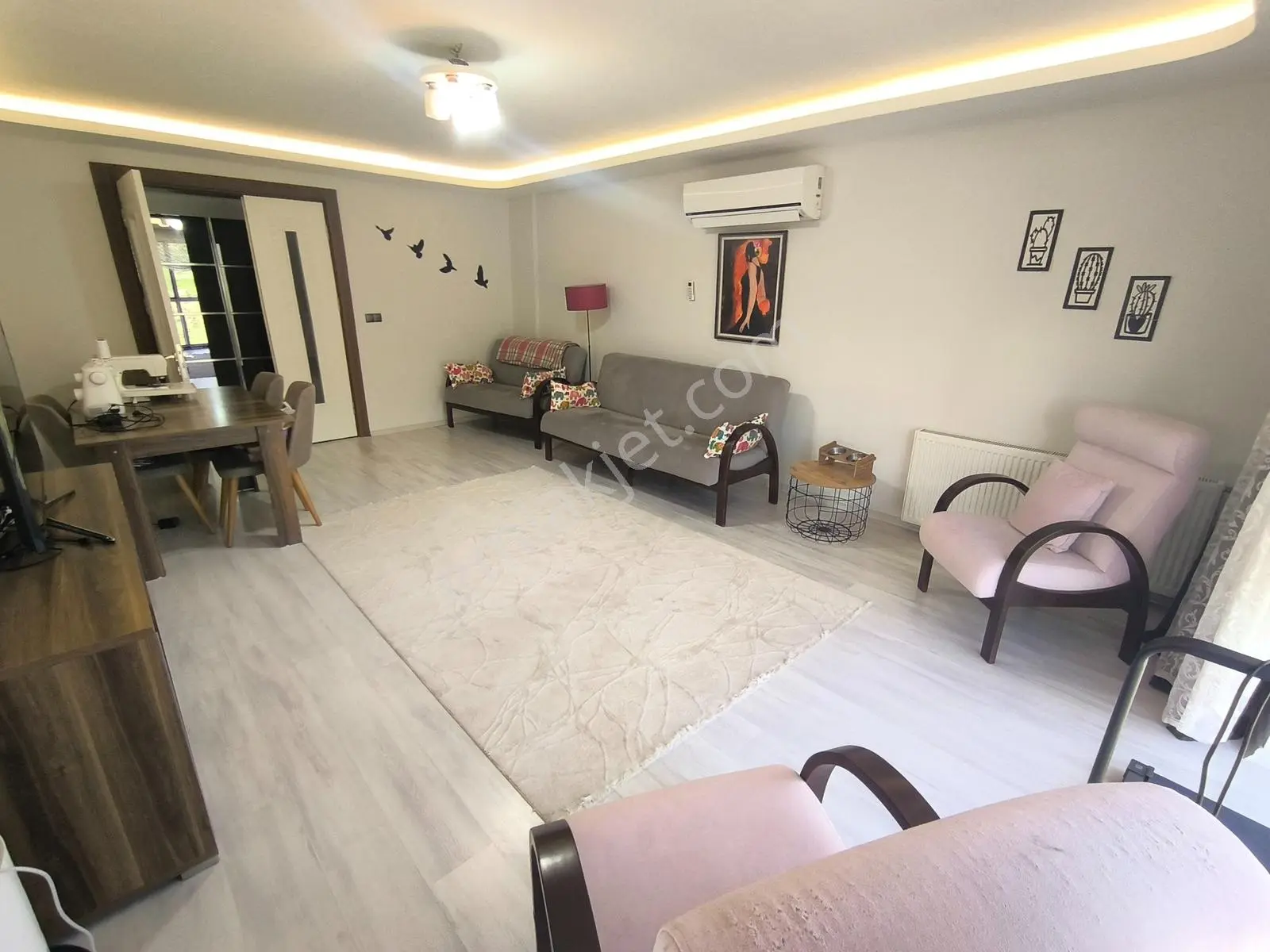 Muga'dan Gencerler Havuzlu Sitede,ebeveyn Banyolu Satılık 3+1 — fotoğraf 17