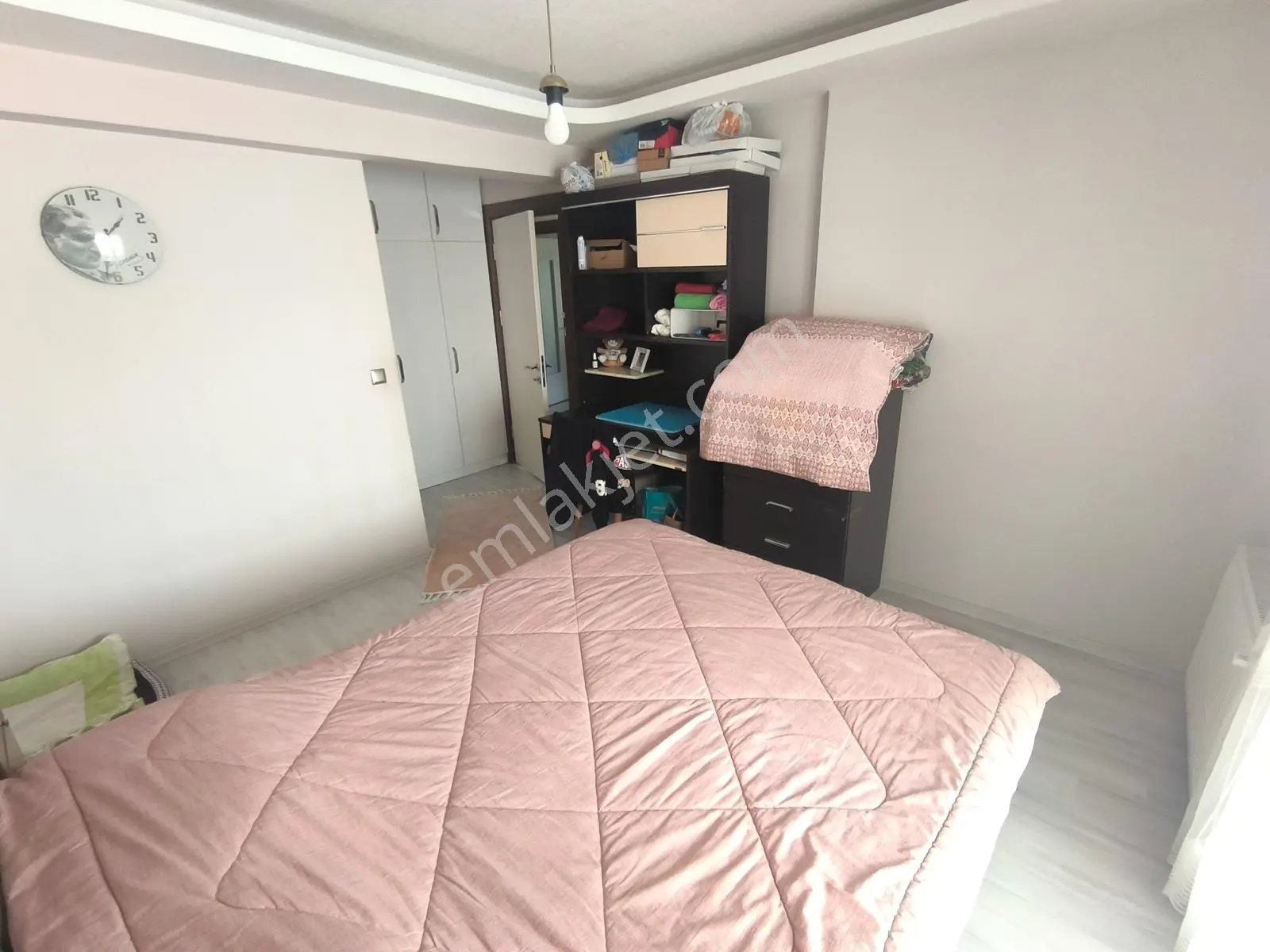 Muga'dan Gencerler Havuzlu Sitede,ebeveyn Banyolu Satılık 3+1 — fotoğraf 21