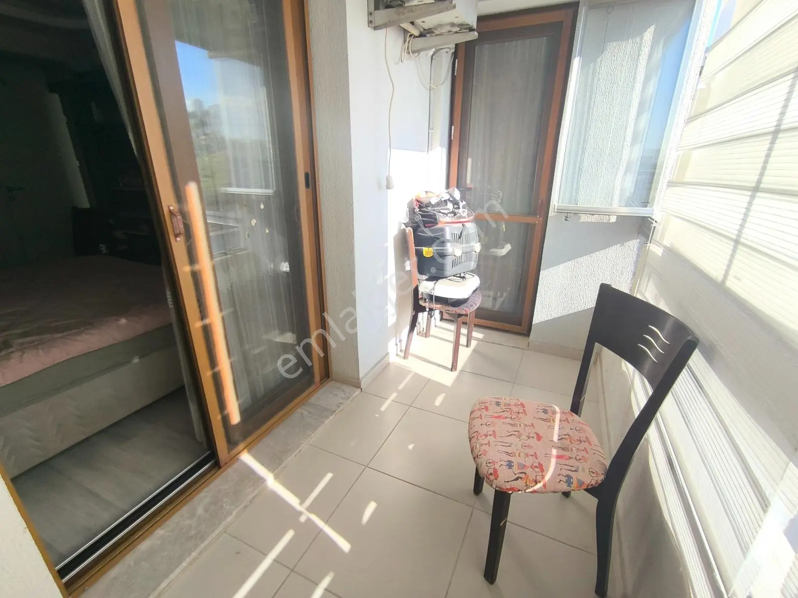 Muga'dan Gencerler Havuzlu Sitede,ebeveyn Banyolu Satılık 3+1 — fotoğraf 25