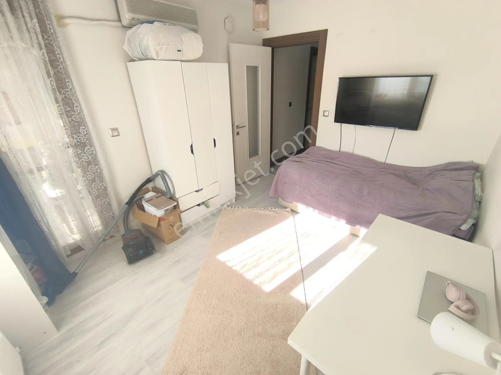 Muga'dan Gencerler Havuzlu Sitede,ebeveyn Banyolu Satılık 3+1 — fotoğraf 34