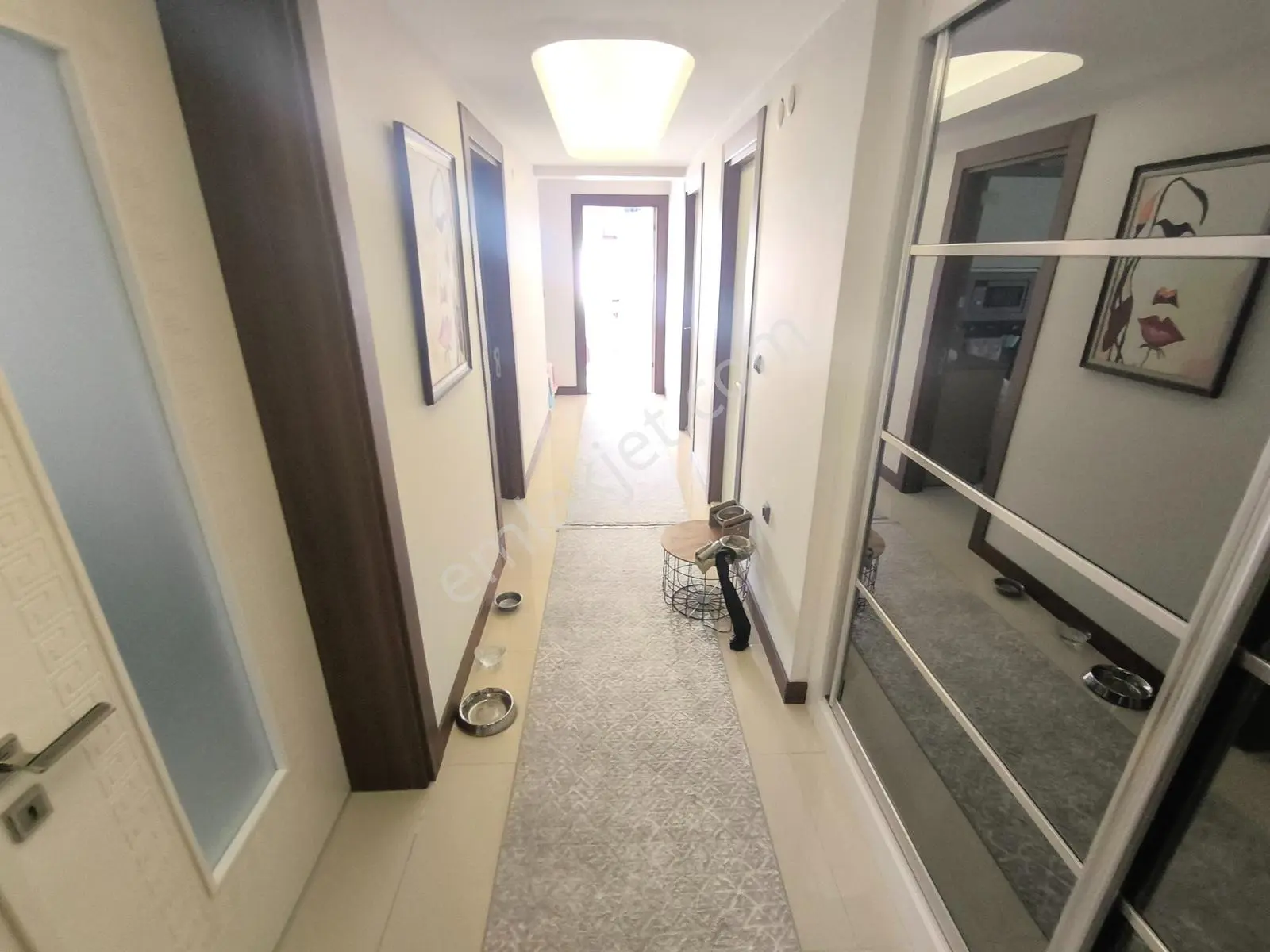 Muga'dan Gencerler Havuzlu Sitede,ebeveyn Banyolu Satılık 3+1 — fotoğraf 39