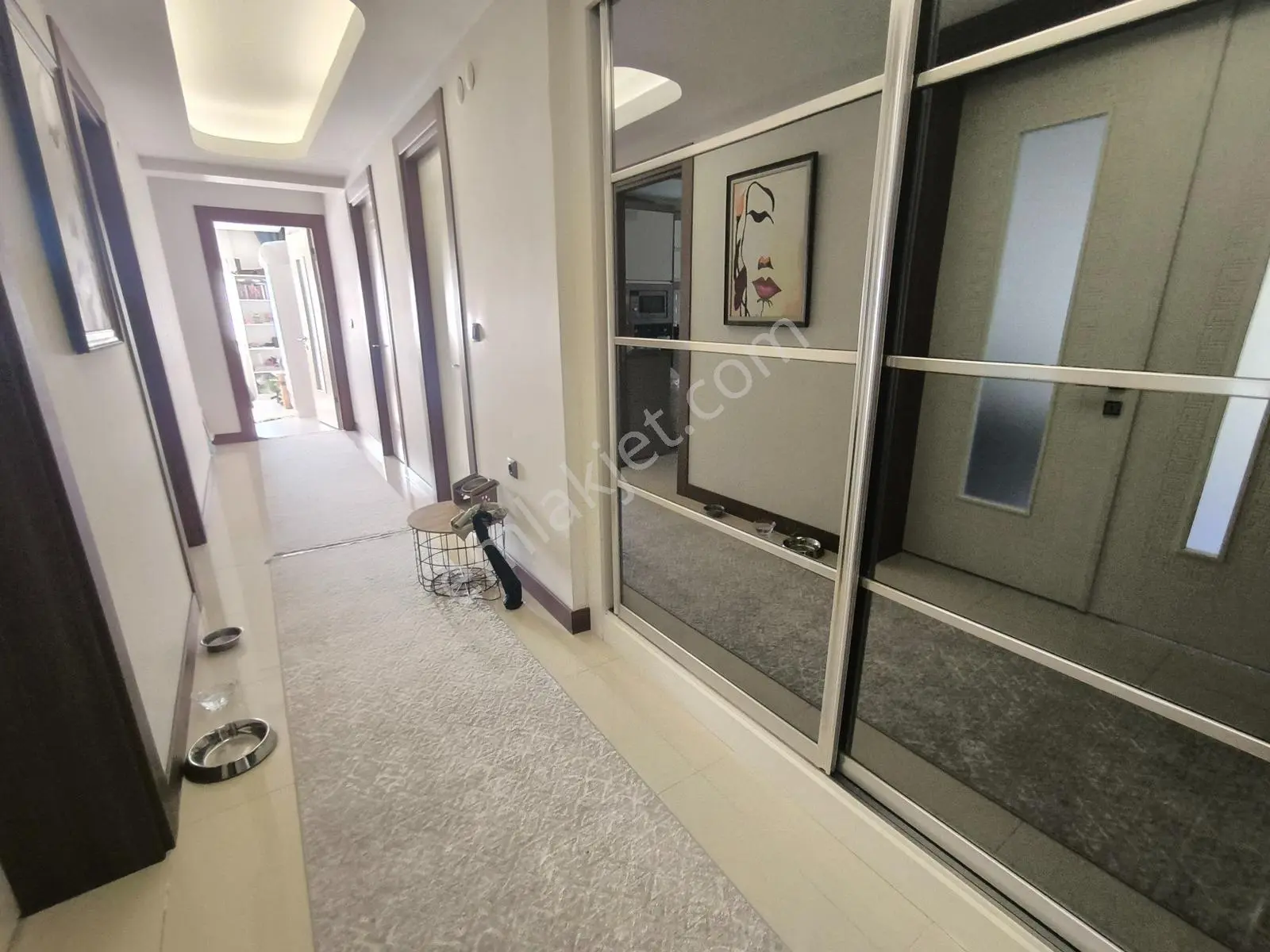 Muga'dan Gencerler Havuzlu Sitede,ebeveyn Banyolu Satılık 3+1 — fotoğraf 40