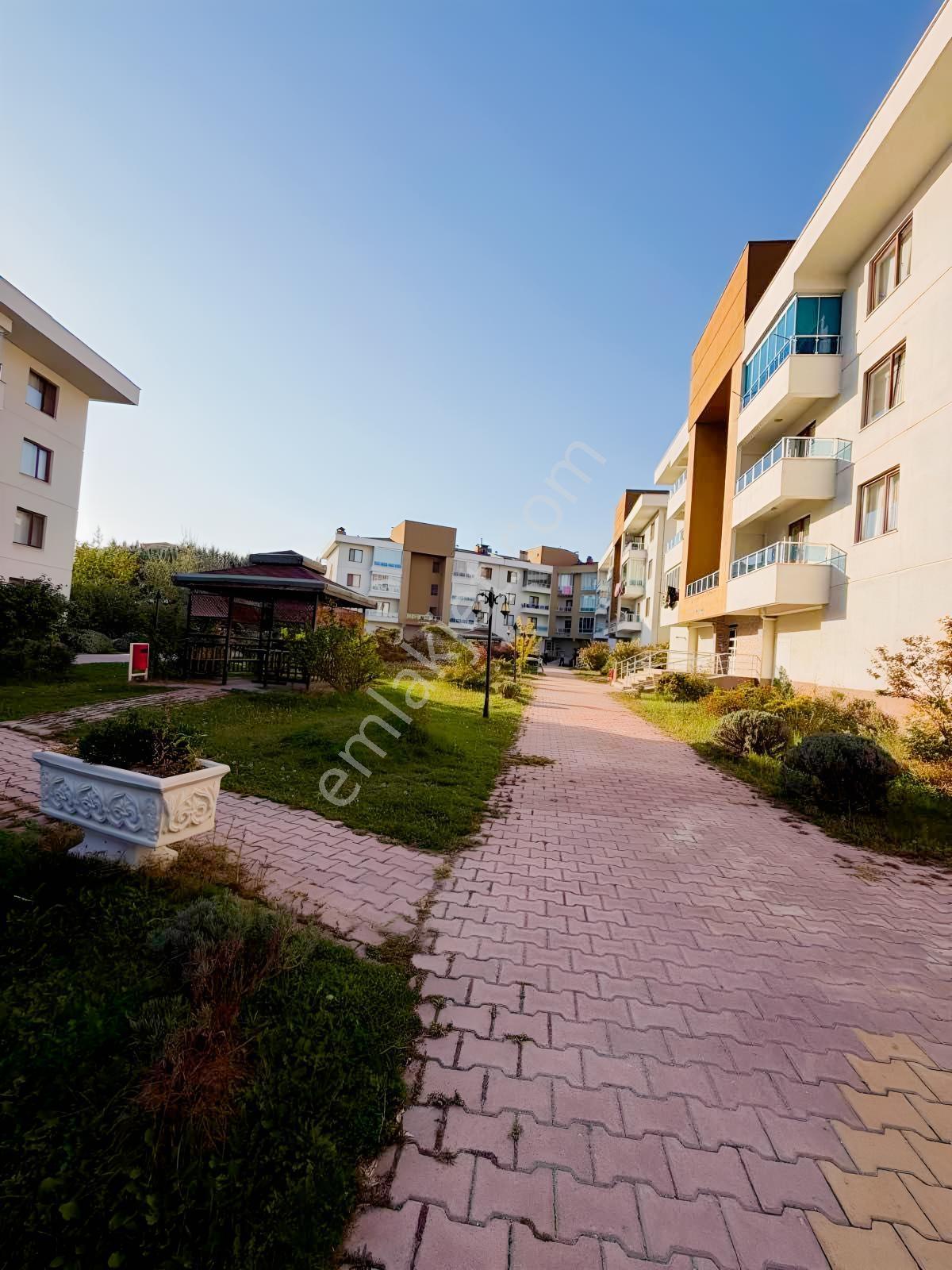 Kadızade Konutlarında 3+1 Fırsat Satılık Daire! — fotoğraf 34