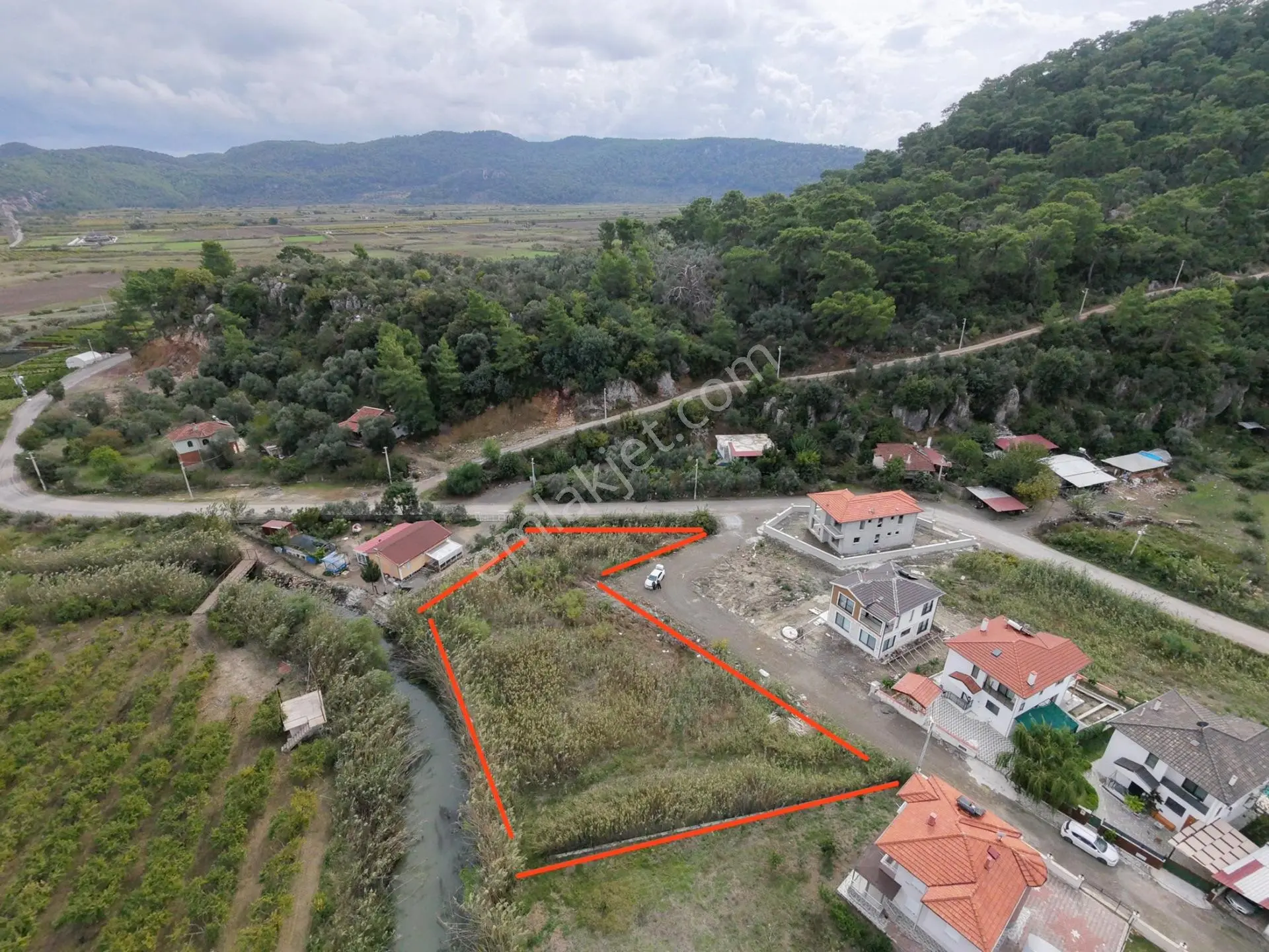 Ortaca Mergenli De 2.125 M2 Satılık Arsa, Villa İmarlı, Villa Bölgesinde — fotoğraf 2