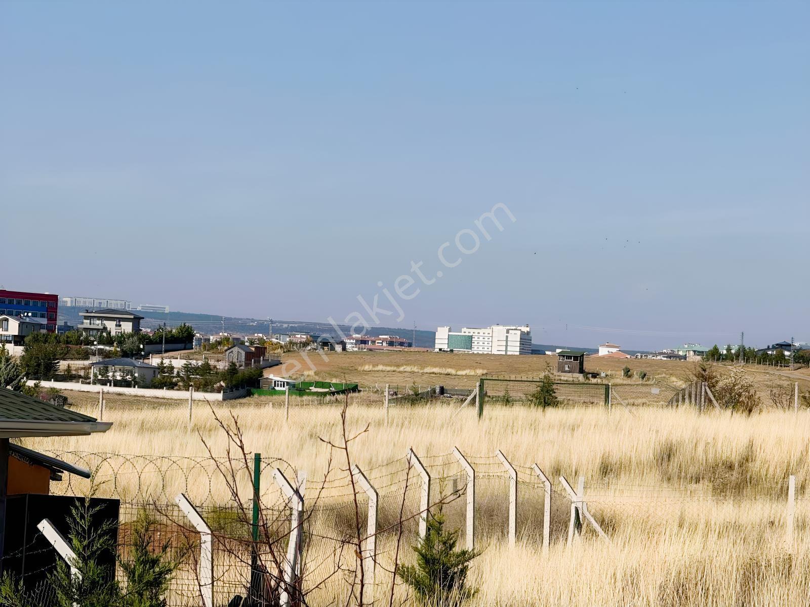 Örencik Mahallesinde Göl Manzaralı, 690 M² Villa İmarlı Arsa | — fotoğraf 15