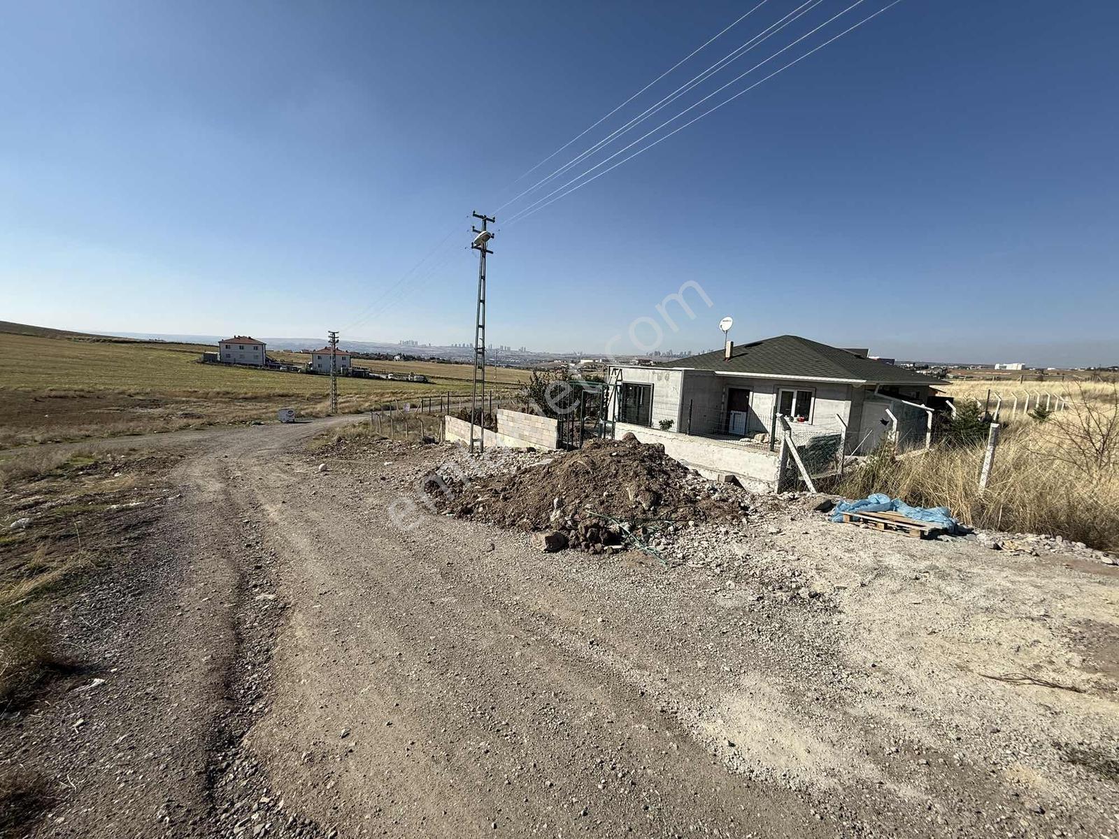 Örencik Mahallesinde Göl Manzaralı, 690 M² Villa İmarlı Arsa | — fotoğraf 18