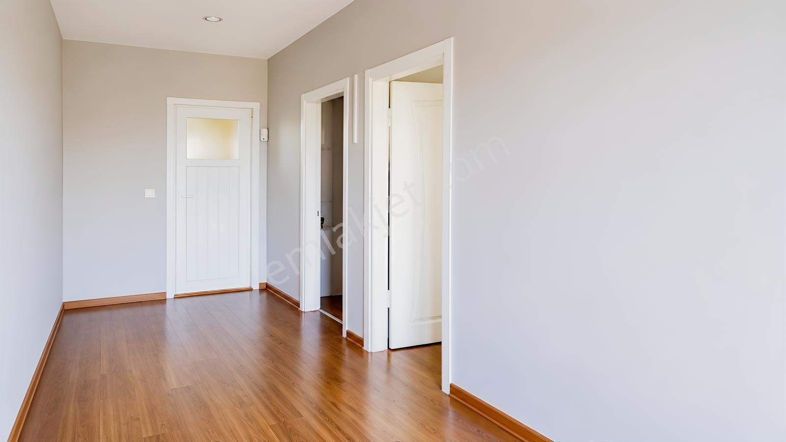 Çatalca İzzettinde 338 M² Bahçeli 110 M² 3+1 Müstakil Ev — fotoğraf 14