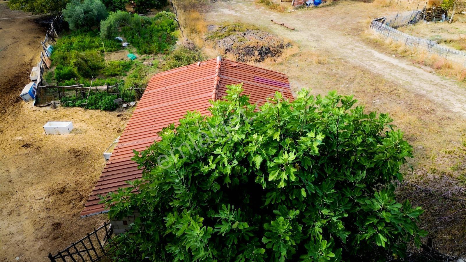 Bergama Kozak Karaveliler Mah'de 250m2 Satılık Konut İmarlı Arsa — fotoğraf 3