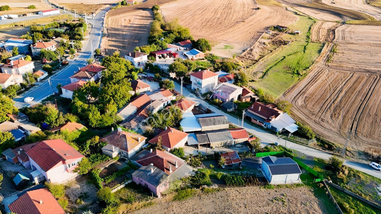 Çatalca Örcünlü Köyiçinde 1.153 M² Arsa, Ev Ve Ek Yapılar — fotoğraf 7